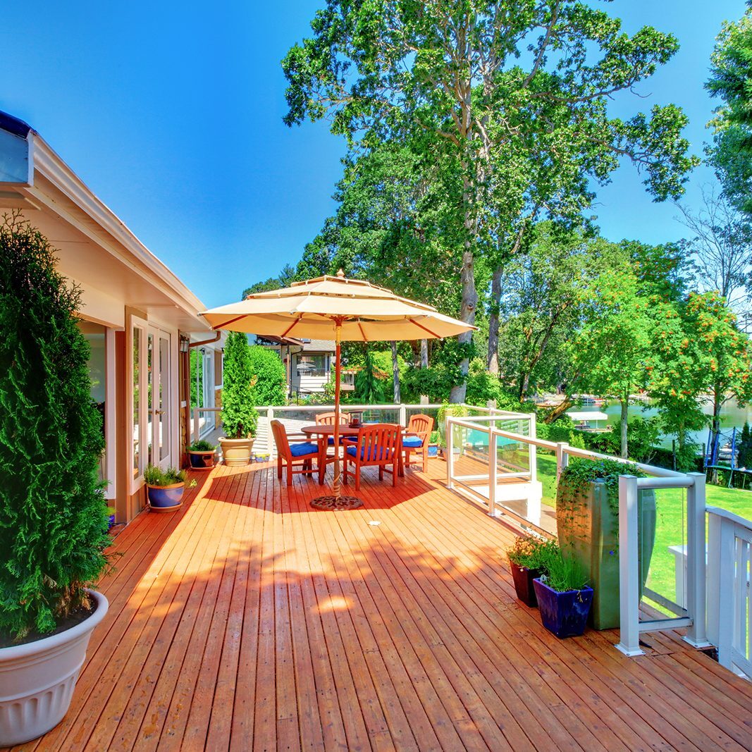 composite-deck-square Composite Railings